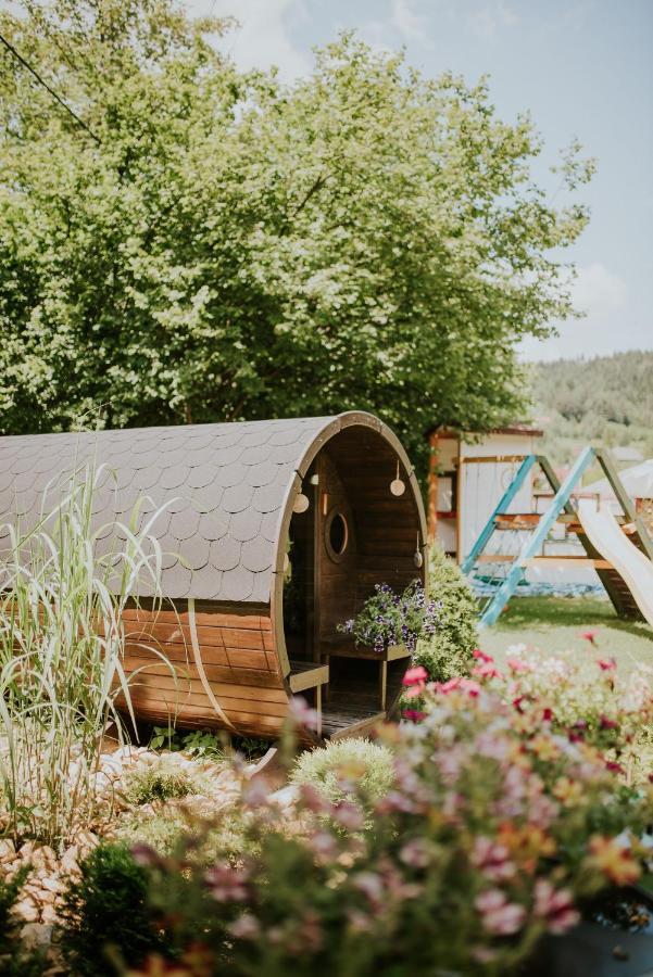 Aloha Glamp - Okragle Domki Przy Rzece - Balia I Sauna - Energylandia Zagornik 外观 照片