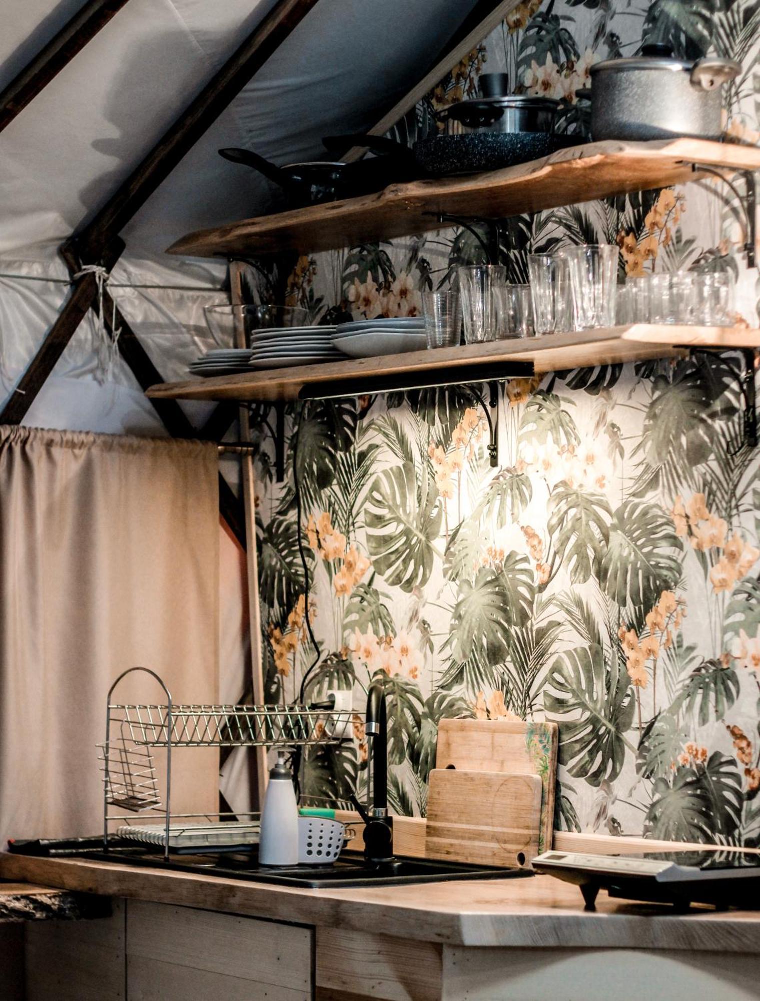 Aloha Glamp - Okragle Domki Przy Rzece - Balia I Sauna - Energylandia Zagornik 客房 照片
