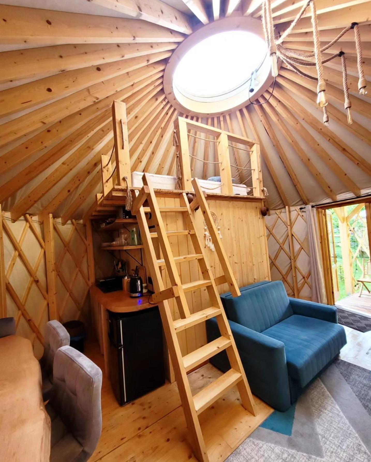 Aloha Glamp - Okragle Domki Przy Rzece - Balia I Sauna - Energylandia Zagornik 客房 照片