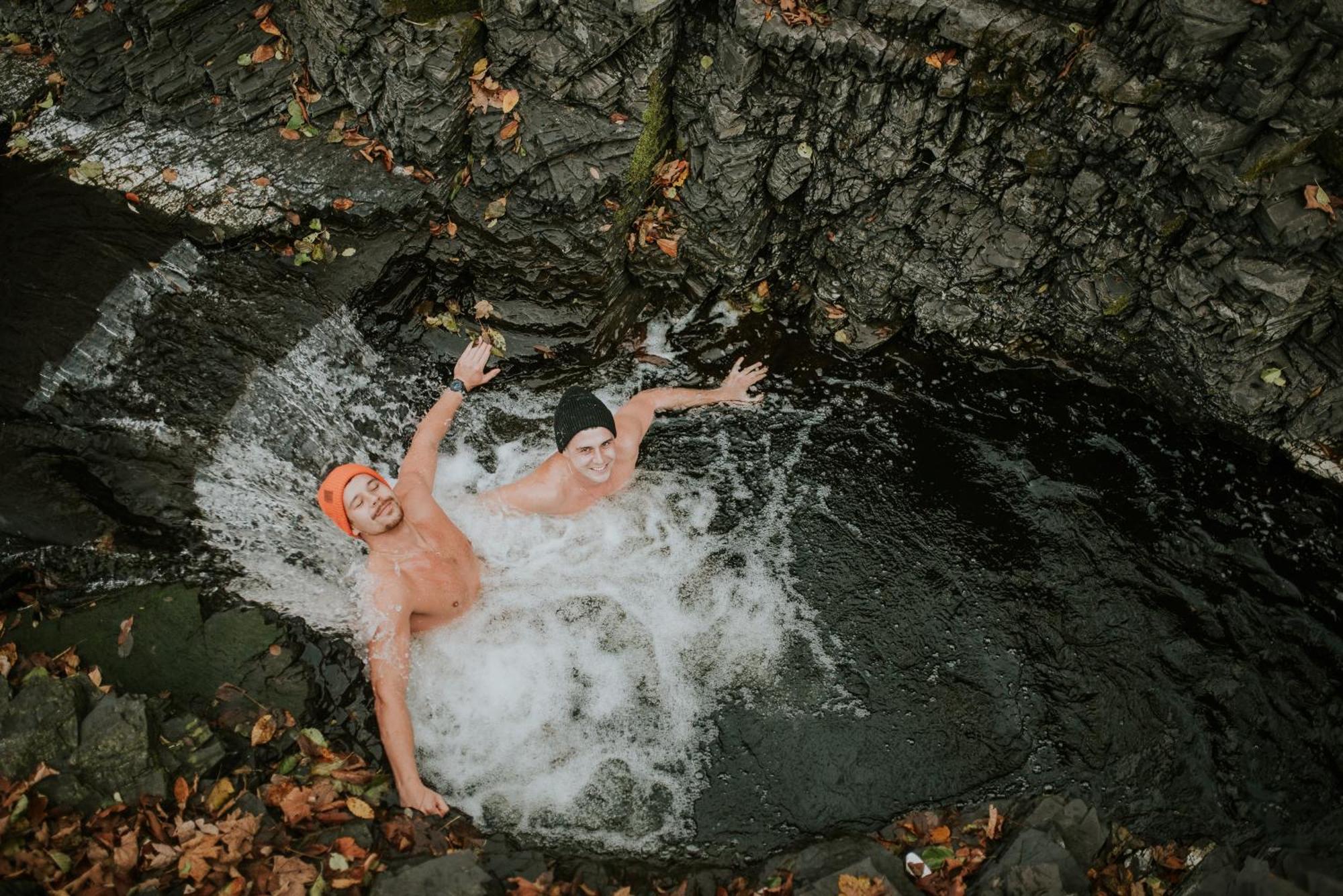 Aloha Glamp - Okragle Domki Przy Rzece - Balia I Sauna - Energylandia Zagornik 外观 照片